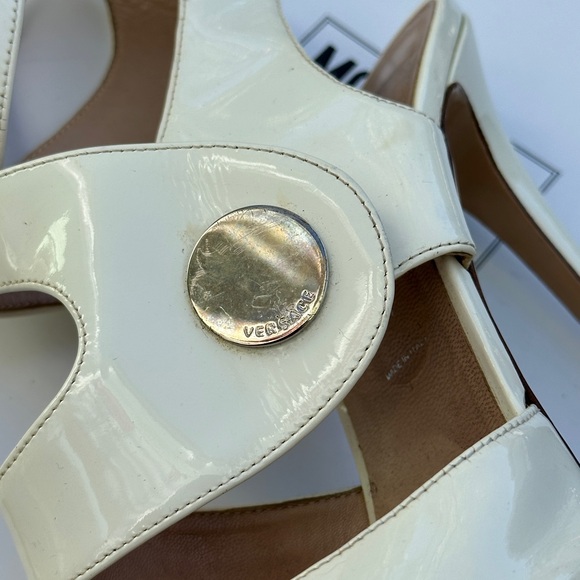 Versace Heels Straps 9 (39) - Picture 8 of 13
